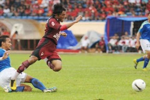 BEREBUT BOLA