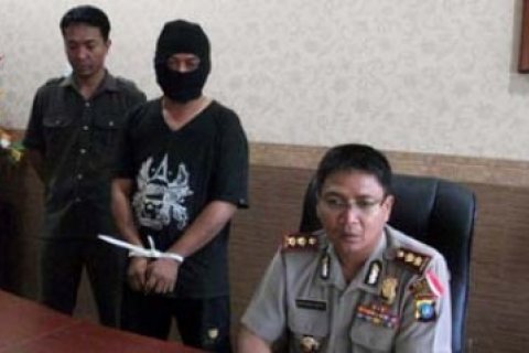 Beri Keterangan Pers