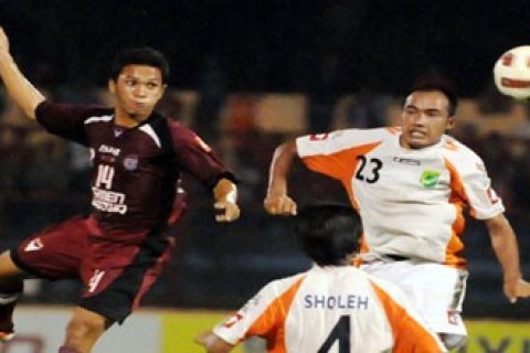 BEREBUT BOLA