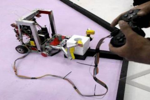 KONTES ROBOT