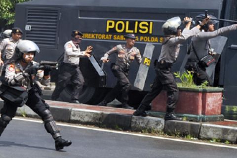 EKSEKUSI TANAH