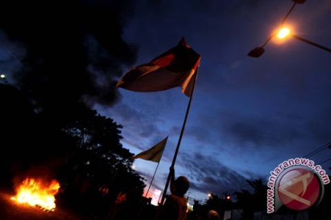 Blokir pertigaan UIN