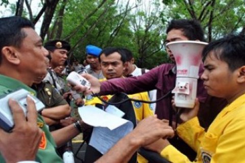 Unjuk Rasa Tolak Kenaikan BBM
