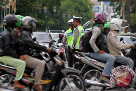 Atur lalu lintas