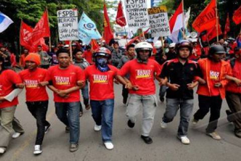 HARI BURUH MAKASSAR