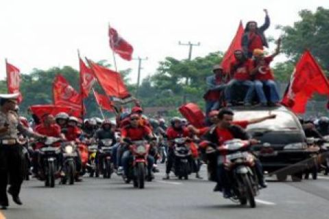 HARI BURUH MAKASSAR