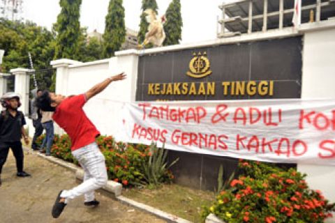 KORUPSI GERNAS KAKAO