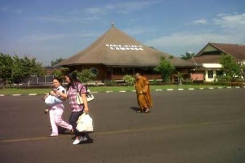 Bandara Raden Intan II