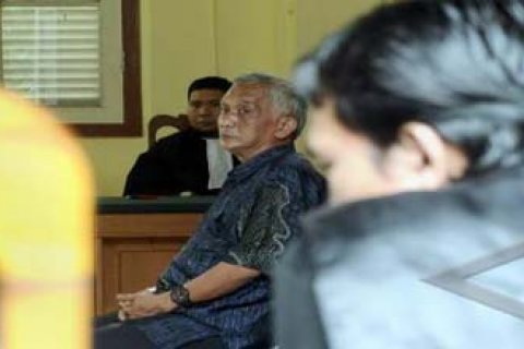 SIDANG KORUPSI DANA BANSOS