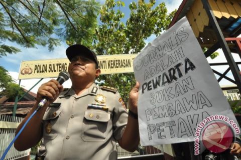HARI KEBEBASAN PERS. 
