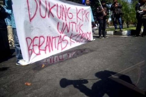 DUKUNG KPK