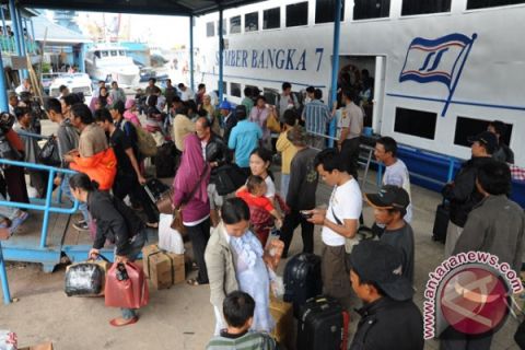 Arus mudik Pelabuhan Boom Baru