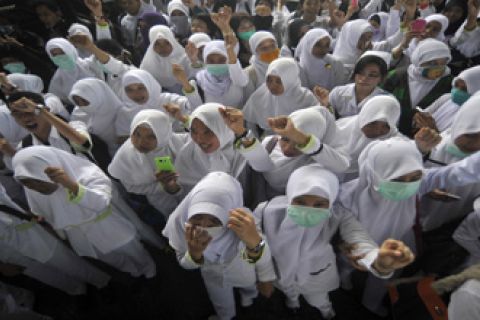 DEMO PERAWAT