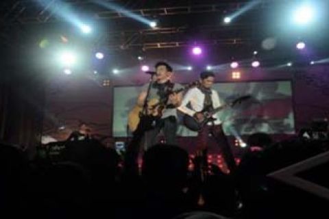 KONSER PENUTUP NOAH