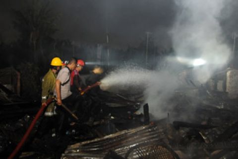 KEBAKARAN PEMUKIMAN WARGA