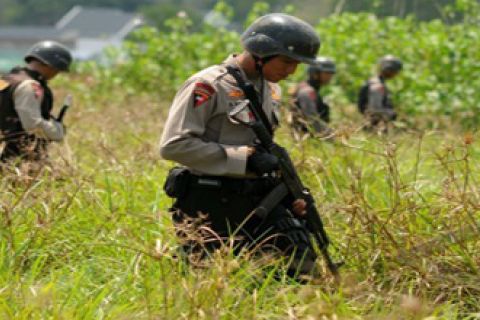 PENYISIRAN TERDUGA TERORIS