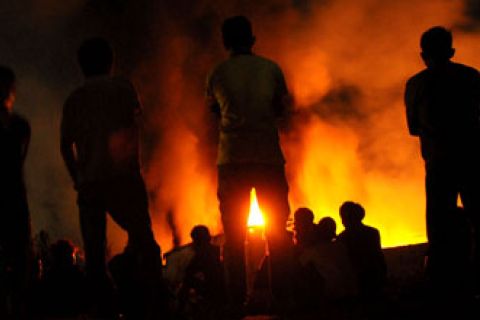 GUDANG TERBAKAR