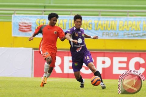 Persija vs Persita Imbang