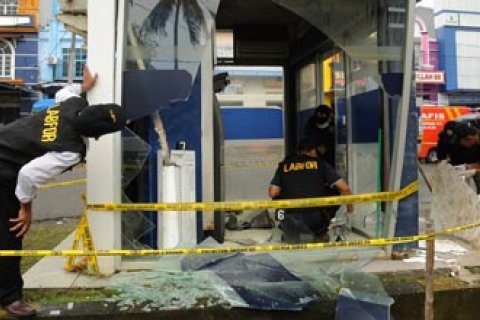 BOM ATM MAKASSAR