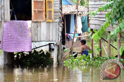 Sungai Musi meluap