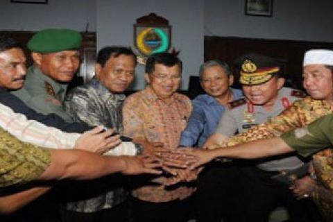 PERTEMUAN TERKAIT TEROR BOM