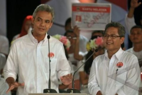 DEBAT CAGUB JATENG