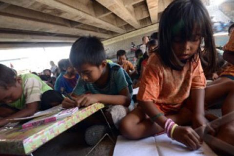 SEKOLAH KOLONG