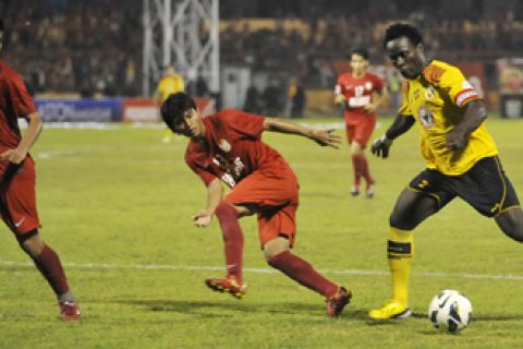 SEMEN PADANG FC MENANG