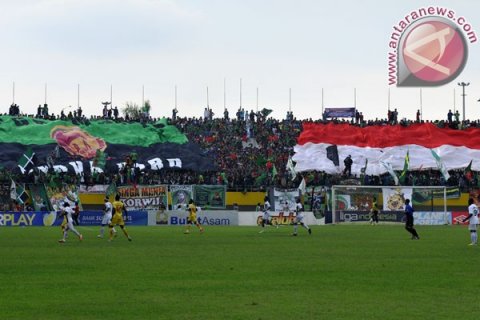 Pembekuan Suporter Dihentikan