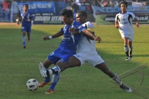 BERMAIN IMBANG