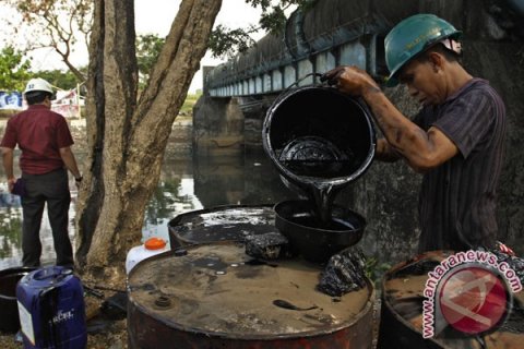 PIPA SOLAR PLN BOCOR
