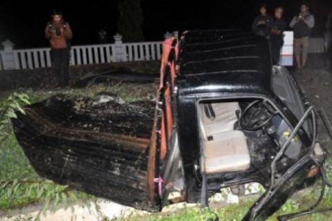 TERTABRAK KERETA