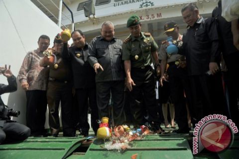 Peresmian Dermaga TAA