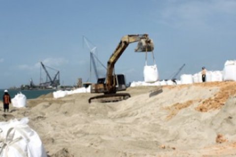 Perluasan Dermaga Batuampar/Joko Sulistyo