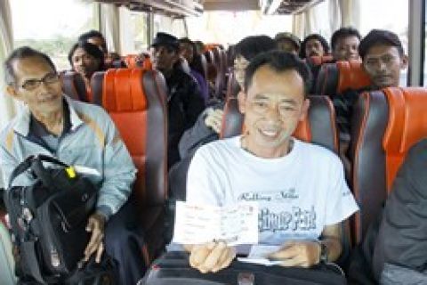 Penumpang Lion Diinapkan/Joko Sulistyo