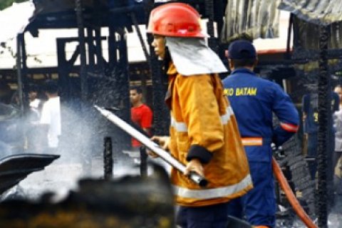 Gudang Pasar Jodoh Terbakar/Joko Sulistyo