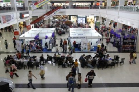 Bursa Kerja Batam/Joko Sulistyo