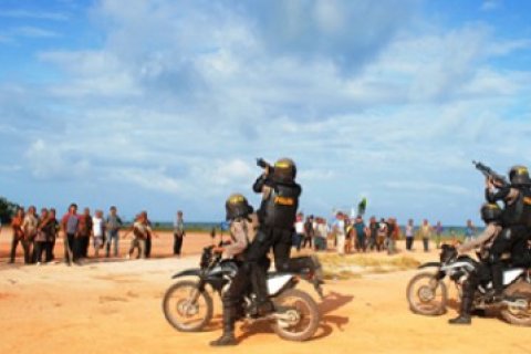 Simulasi Pengamanan Pemilu/Zam Jambak