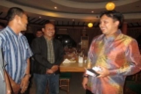 Gubernur Ridho &amp;amp; Forum Pemred