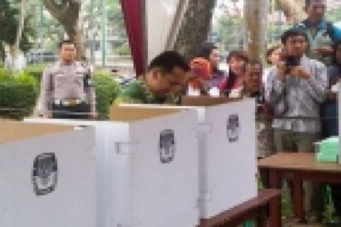 Gubernur Lampung Di TPS-5