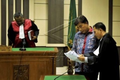 VONIS BUPATI REMBANG