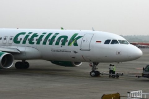 Ekstra Hati-Hati/Joko Sulistyo