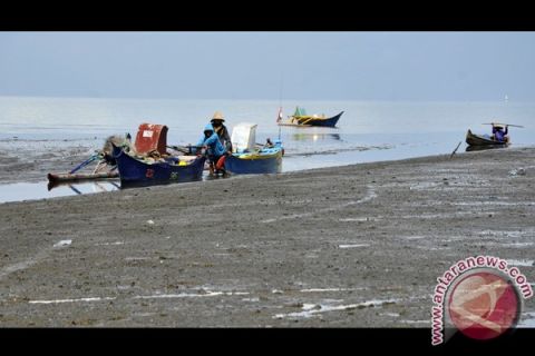 NELAYAN KESULITAN BBM