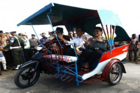 Kunjungan Presiden di Kepulauan Meranti/Joko Sulistyo