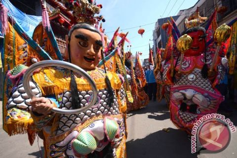 PERAYAAN CAP GO MEH MAKASSAR