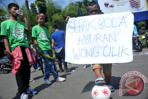 Aksi Prihatin Suporter