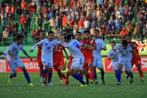 BERMAIN IMBANG
