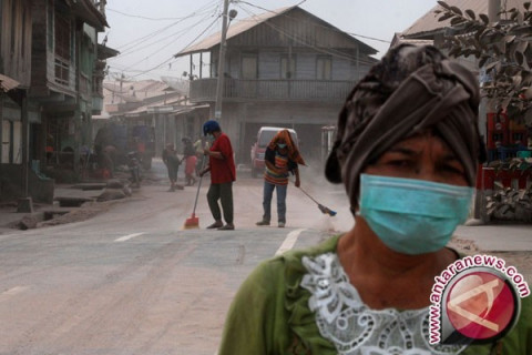 Abu Vulkanik Sinabung