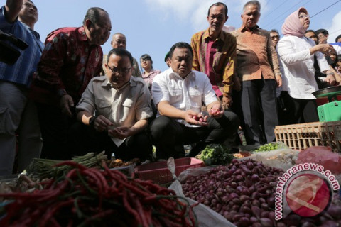 Mendag sidak pasar 