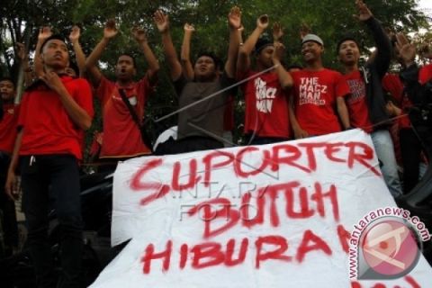 AKSI SUPORTER PSM MAKASSAR